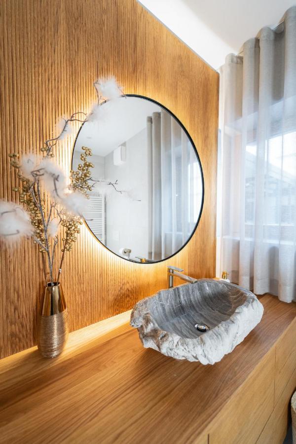 Bor In Bor Luxury Apartment With Sauna & Garden - Kranjska Gora Eksteriør bilde